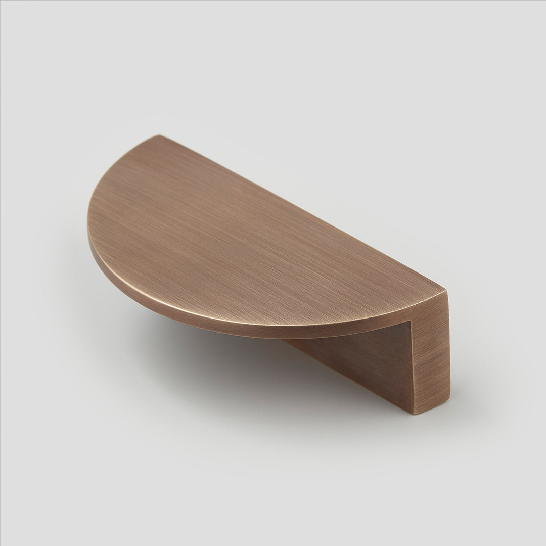 Croft Half Moon Cabinet Pull 75mm / Antique Brass