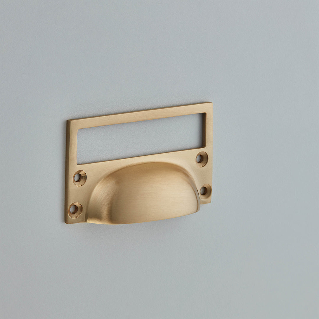 Croft Cast Drawer Pull with Card Frame 76mm / Satin Brass