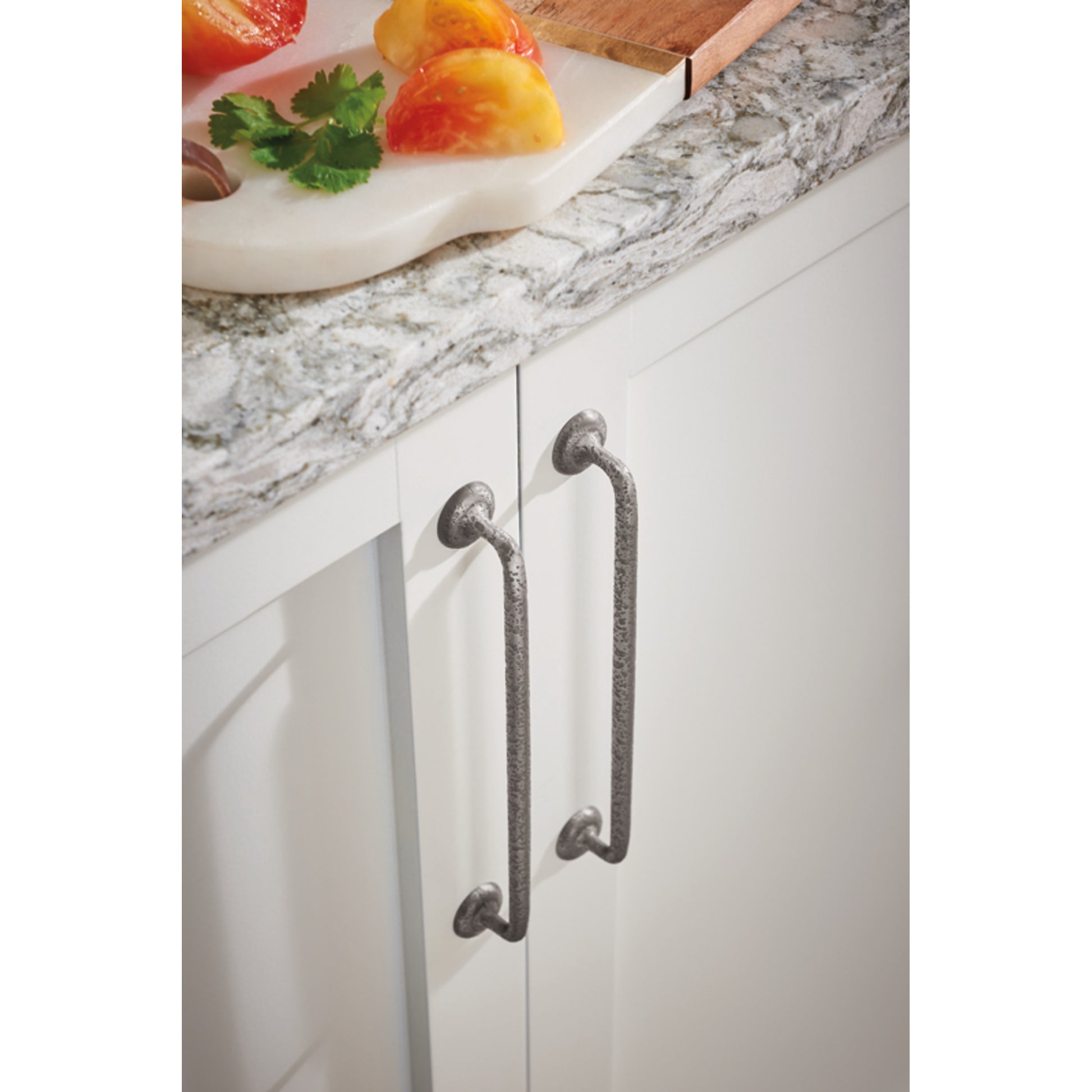 Olde World Pull by Atlas 7-9/16" / Venetian Bronze