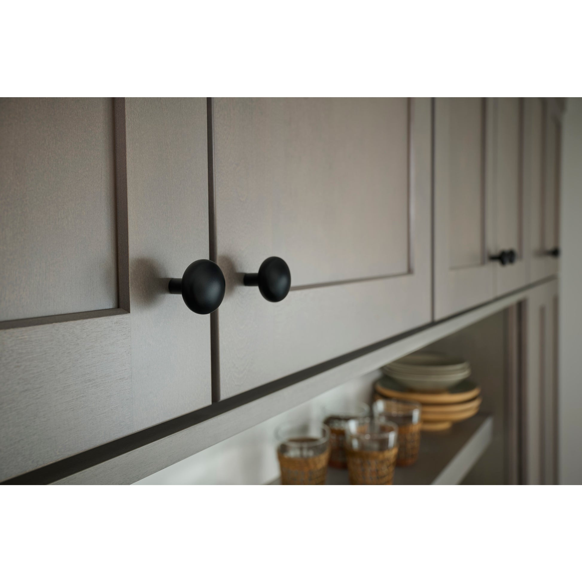 Jeffrey Alexander Loxley Rectangle Cabinet Knob Matte Black / 1-1/2"