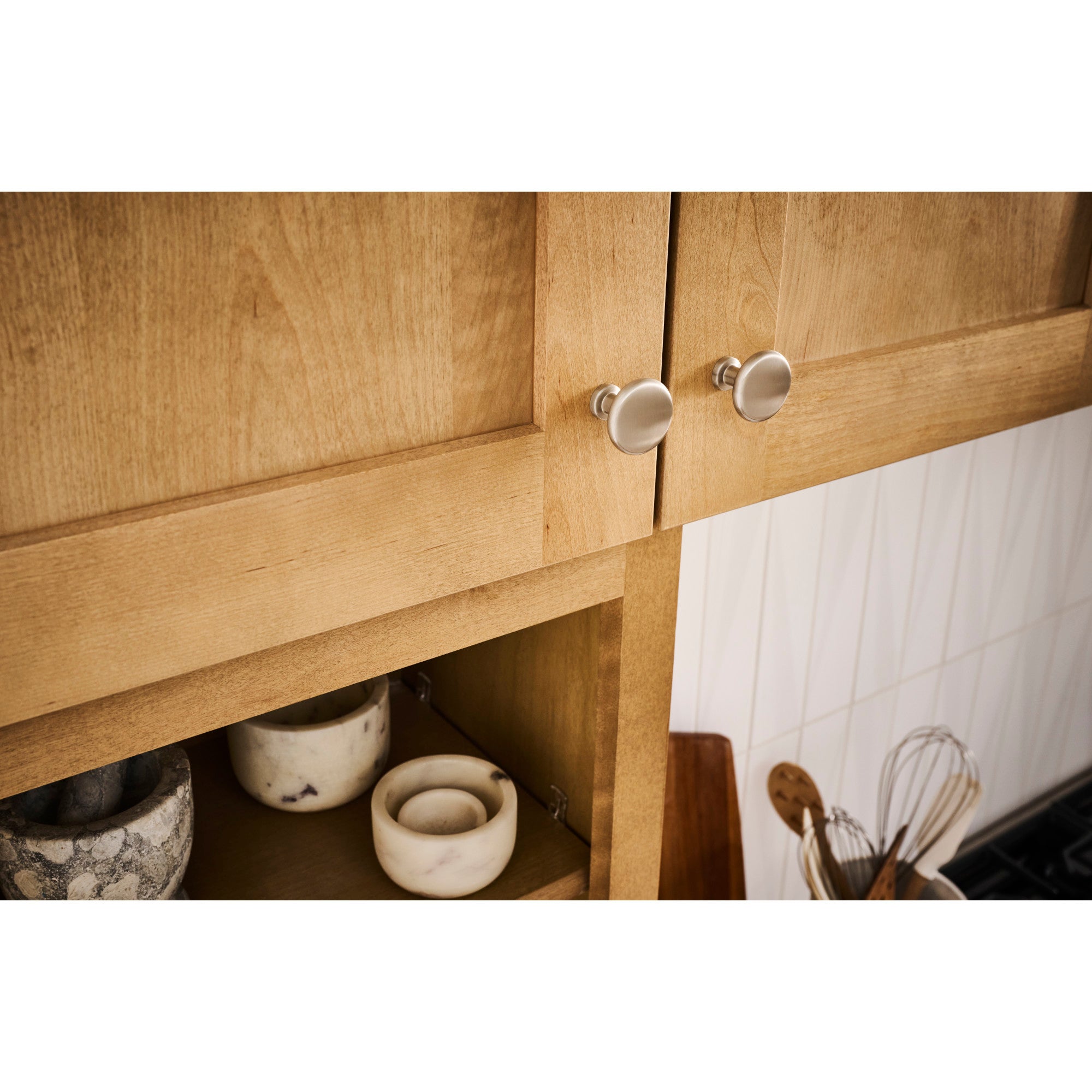 Jeffrey Alexander Weser Cabinet Knob Satin Nickel / 1-3/8"