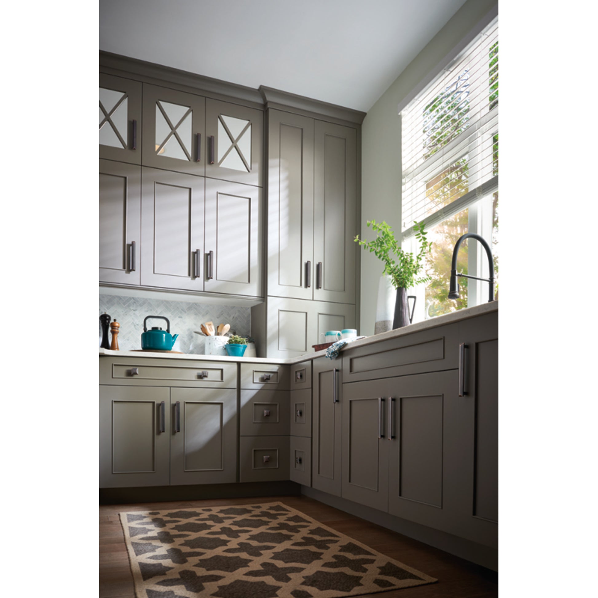 Trocadero Pull by Atlas 3-3/4" / Venetian Bronze