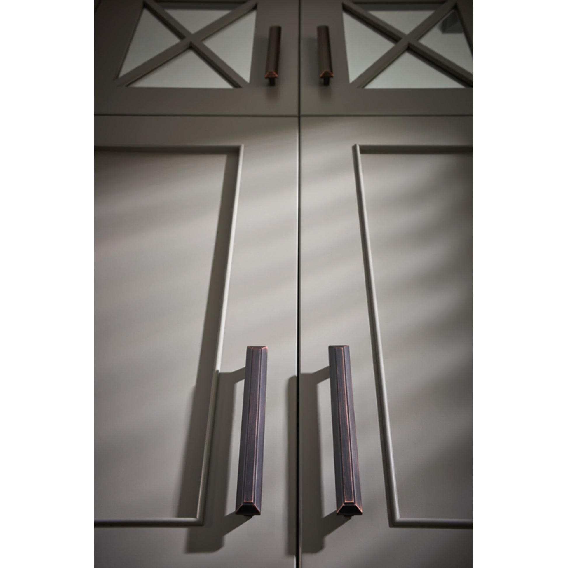 Trocadero Pull by Atlas 3-3/4" / Venetian Bronze