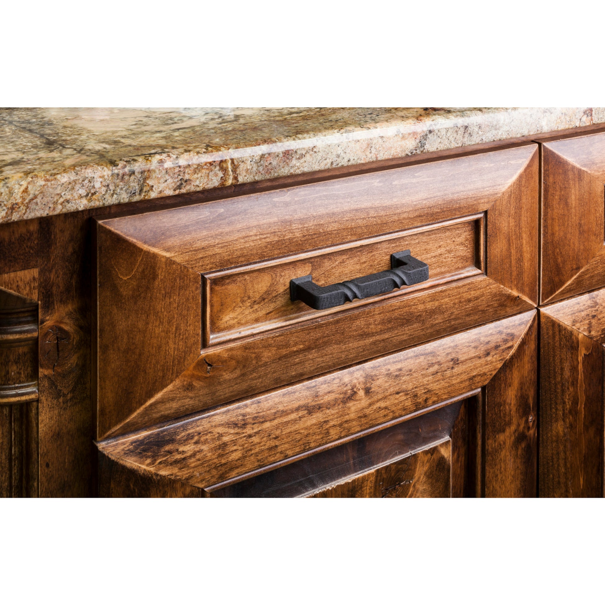 Jeffrey Alexander Tahoe Cabinet Pull Black / 96 mm