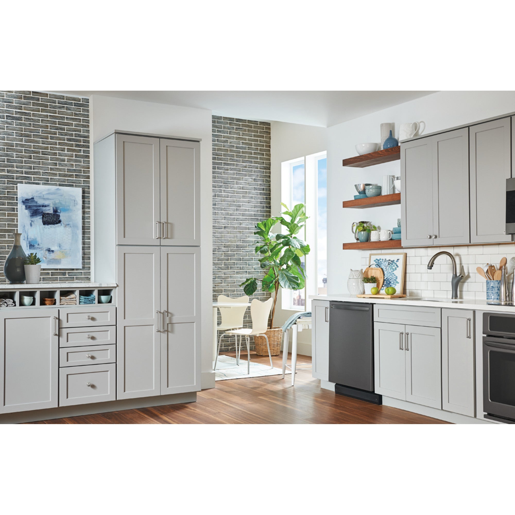 Oskar Pull by Atlas 8-13/16" / Brushed Nickel