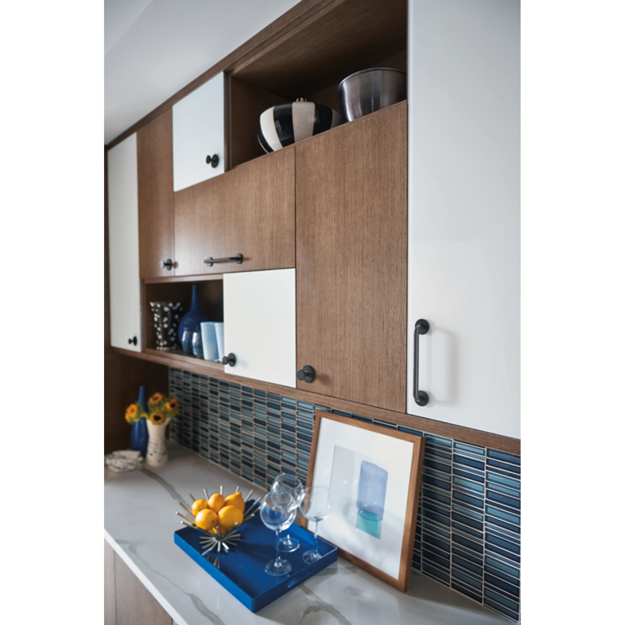 Dot Pull by Atlas 12" / Brushed Nickel