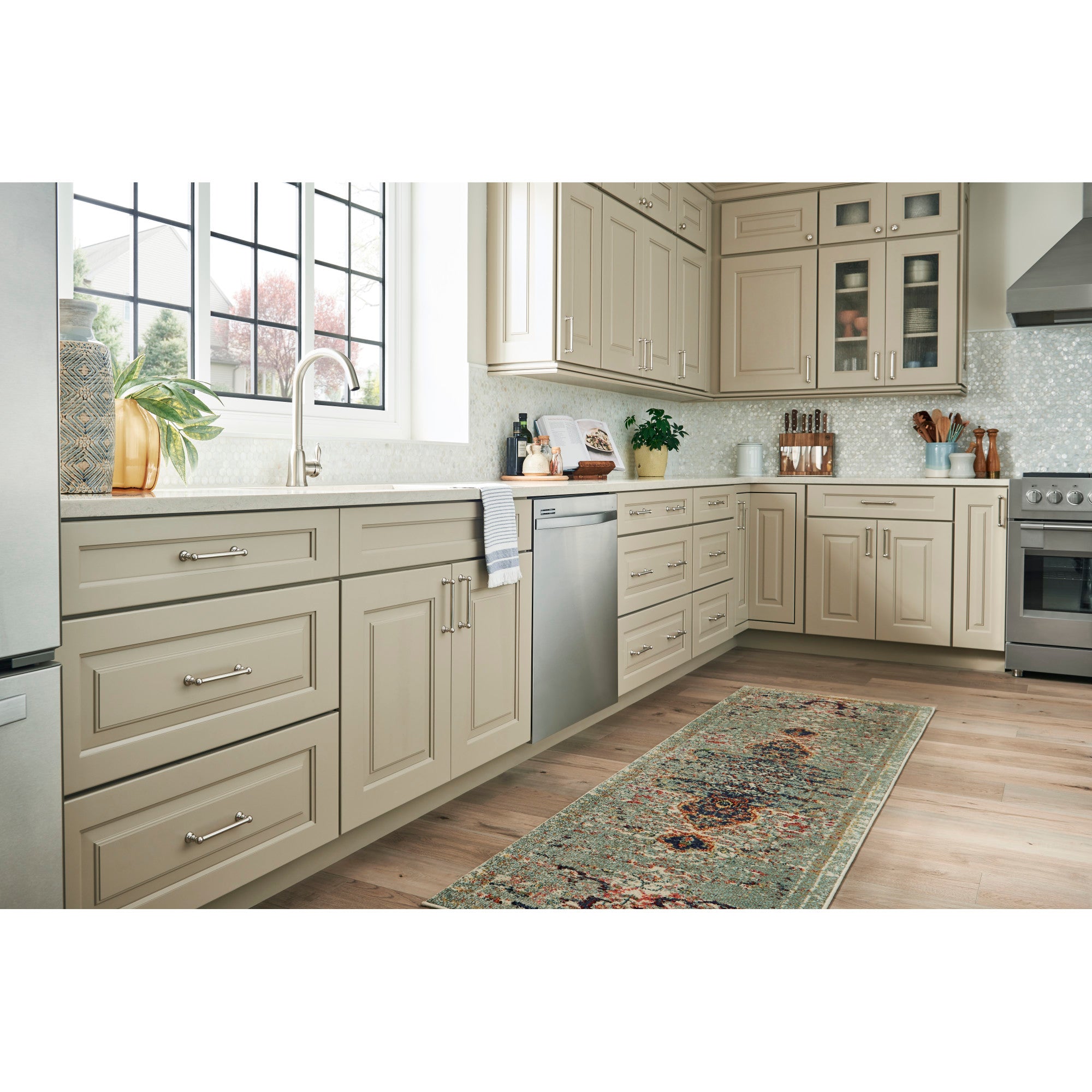 Victoria Appliance Pull by Atlas 18" / Polished Chrome