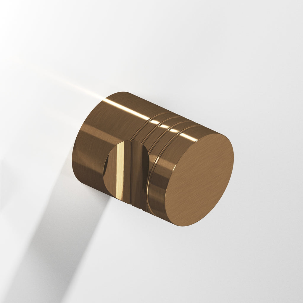 Colonial Bronze Series 105 1" Round Grooved Cabinet Knob Back-To-Back Shower Kit Light Statuary Bronze / 1"