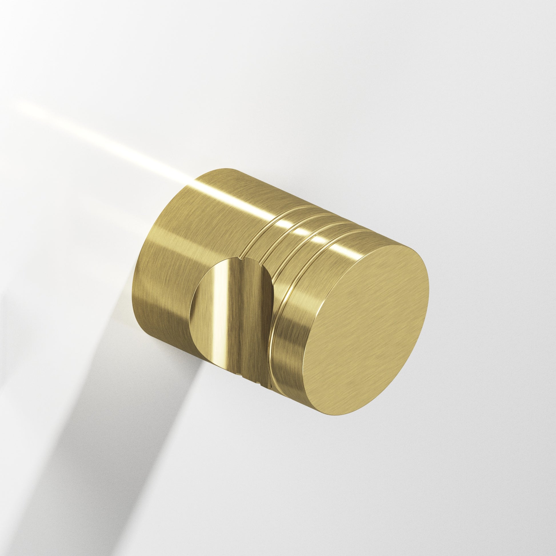 Colonial Bronze Series 105 1" Round Grooved Cabinet Knob Back-To-Back Shower Kit Antique Brass / 1"