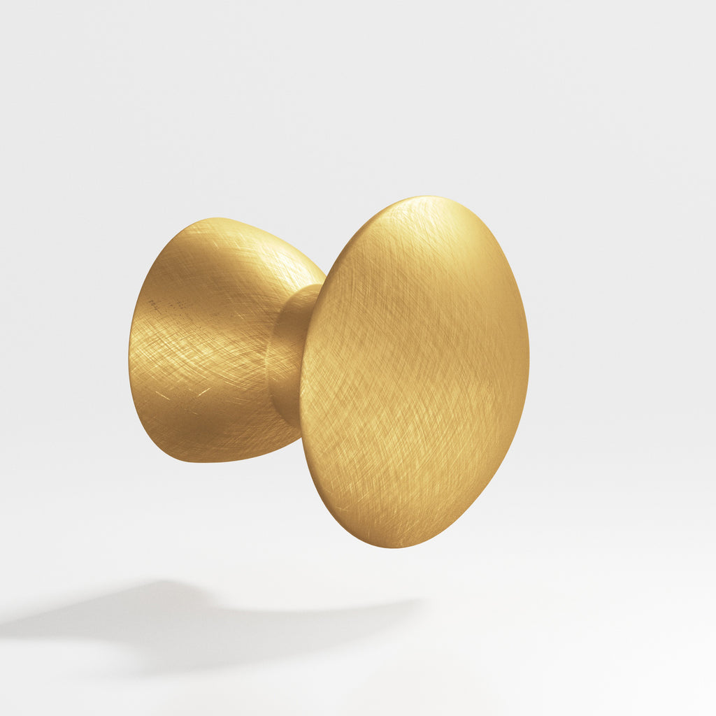 Colonial Bronze Series 117 1" Round Cabinet Knob Weathered Brass / 1"
