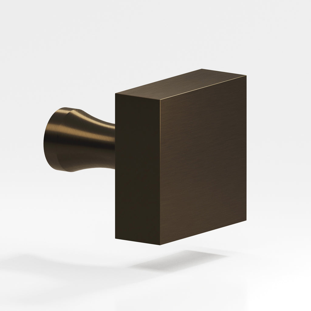 Colonial Bronze Series 122 1.5" Square Cabinet Knob With Flared Post Oil Rubbed Bronze / 1.5"