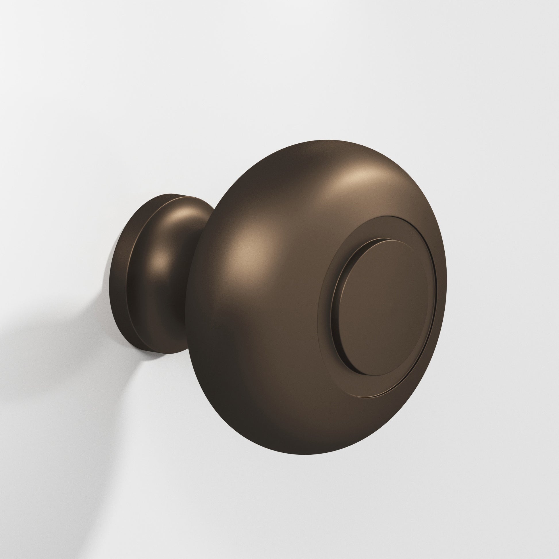 Colonial Bronze Series 1930 1.5" Round Grooved Cabinet Knob Back-To-Back Shower Kit Heritage Bronze / 1.5"