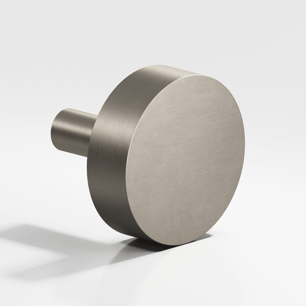 Colonial Bronze Series 511 1.25" Round Cabinet Knob With Straight Post Matte Pewter / 1.25"