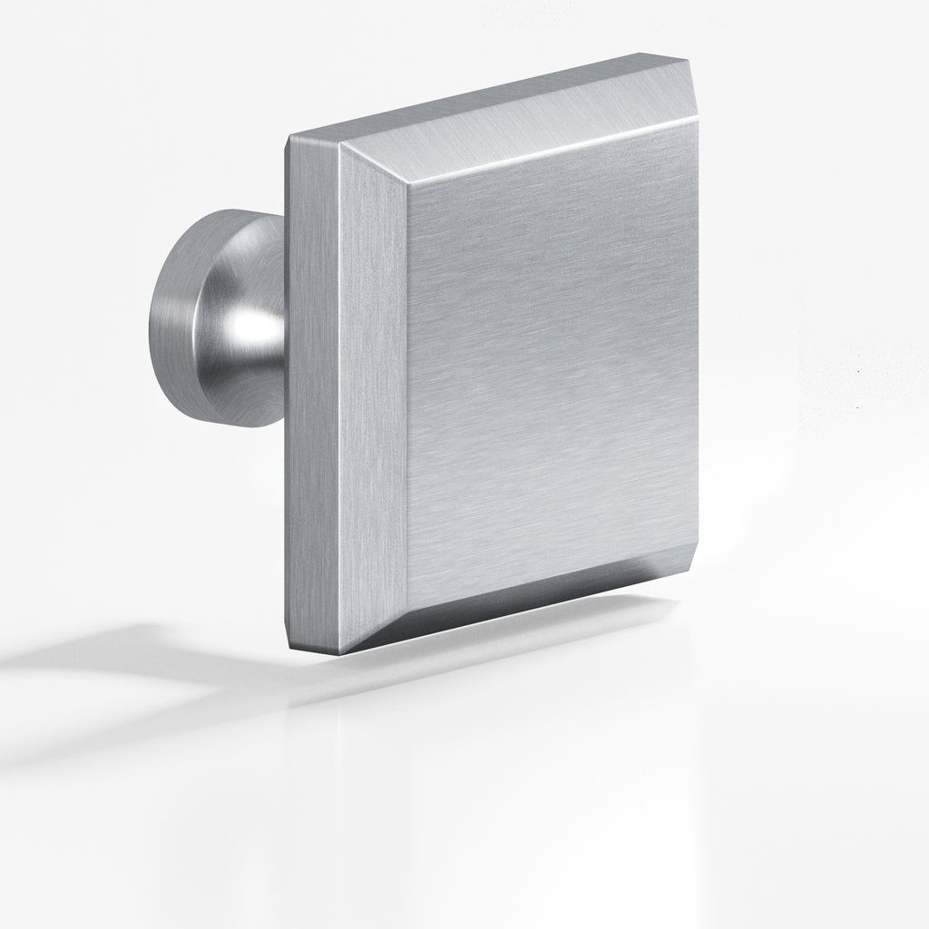 Colonial Bronze Series 527 1.5" Square Beveled Cabinet Knob With Flared Post Satin Chrome / 1.5"