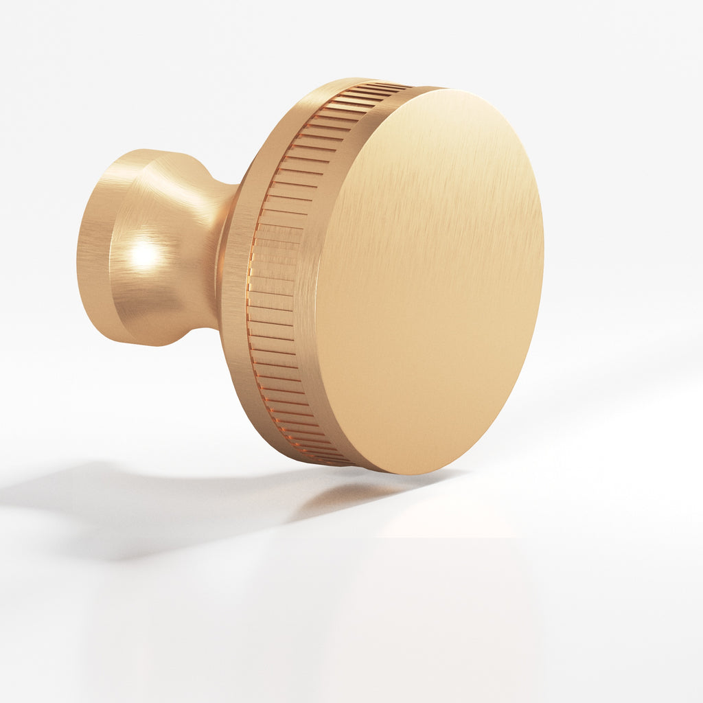 Colonial Bronze Series 583 1" Round Coined Sandwich Cabinet Knob Matte Satin Bronze / 1"