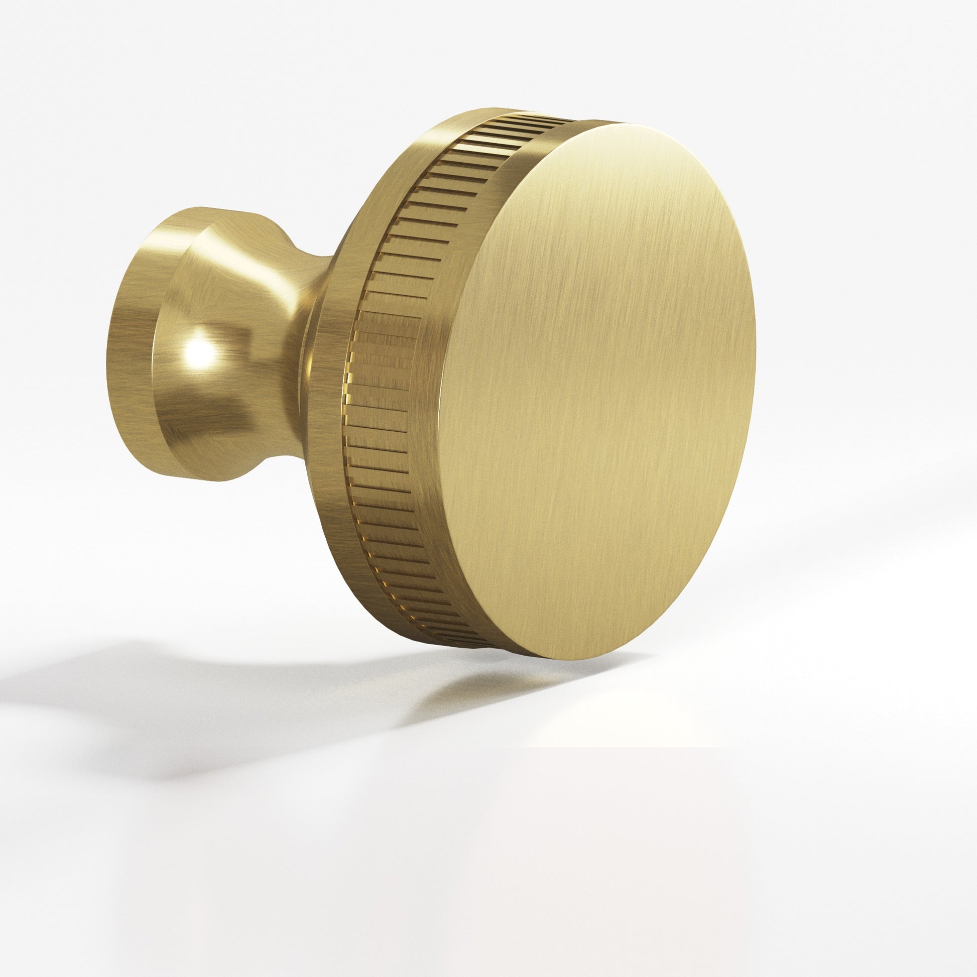Colonial Bronze Series 585 1.5" Round Coined Sandwich Cabinet Knob Back-To-Back Shower Kit Antique Brass / 1.5"