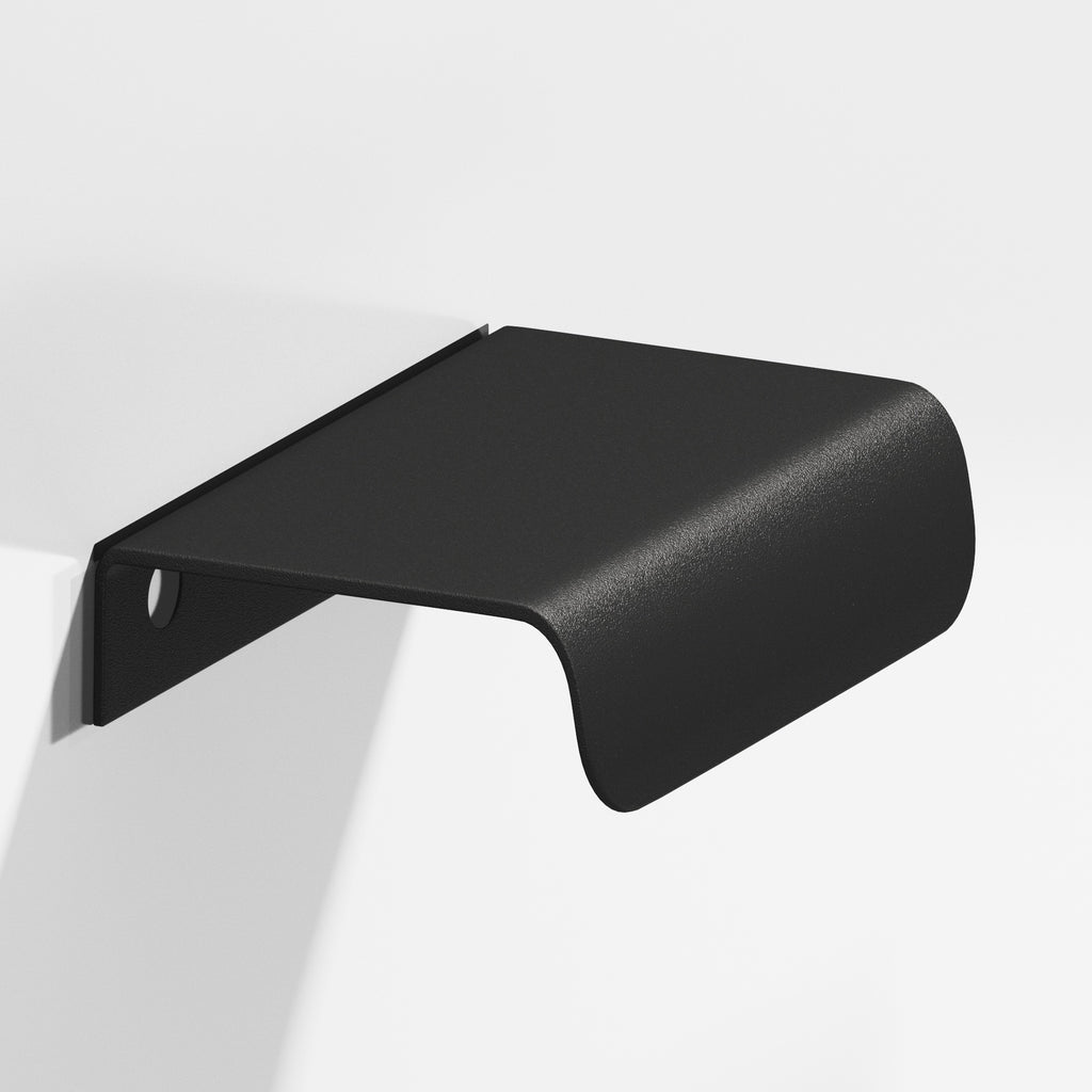 Colonial Bronze Series 708 1.5" Edge Pull With Rounded Lip Frost Black™ / 1.5"