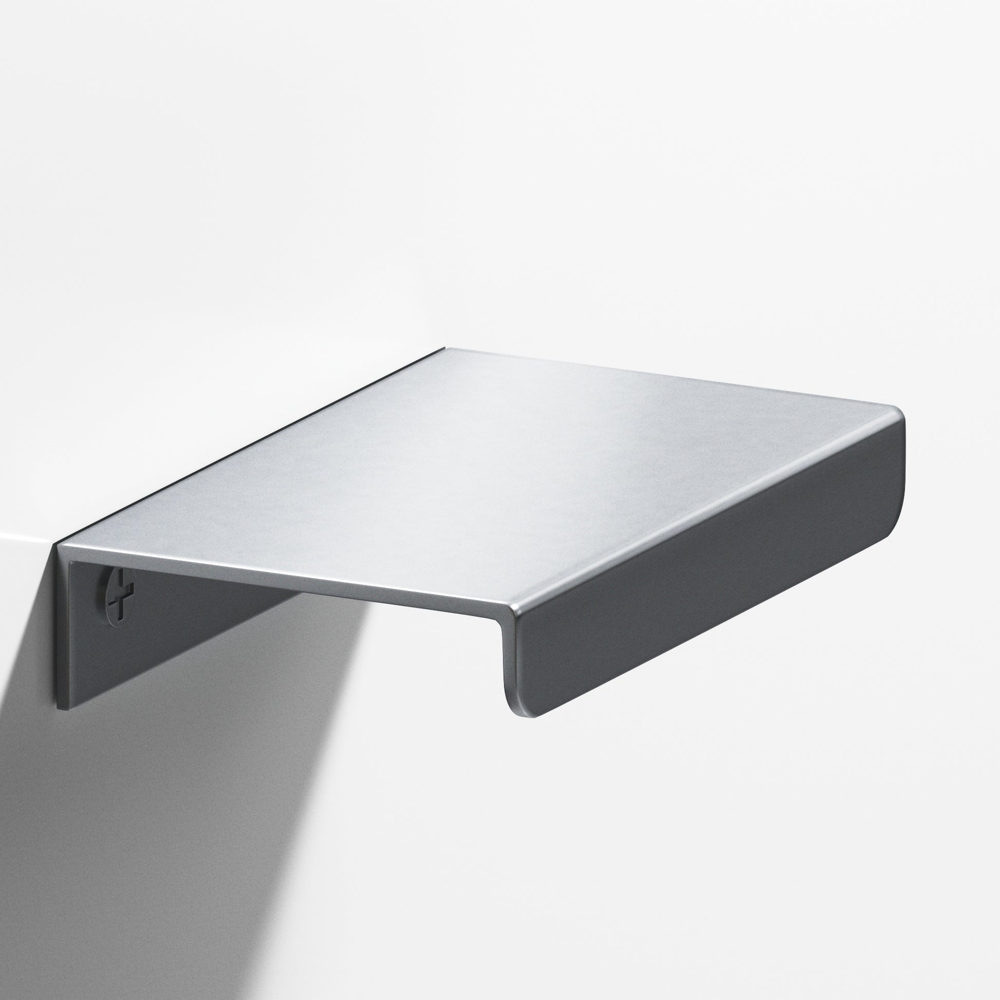 Colonial Bronze Series 710 2.5" Edge Pull With Straight Lip Satin Chrome / 2.5"