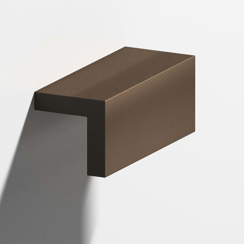 Colonial Bronze Series 712 6" L-Shaped Cabinet Edge Pull Heritage Bronze / 6"