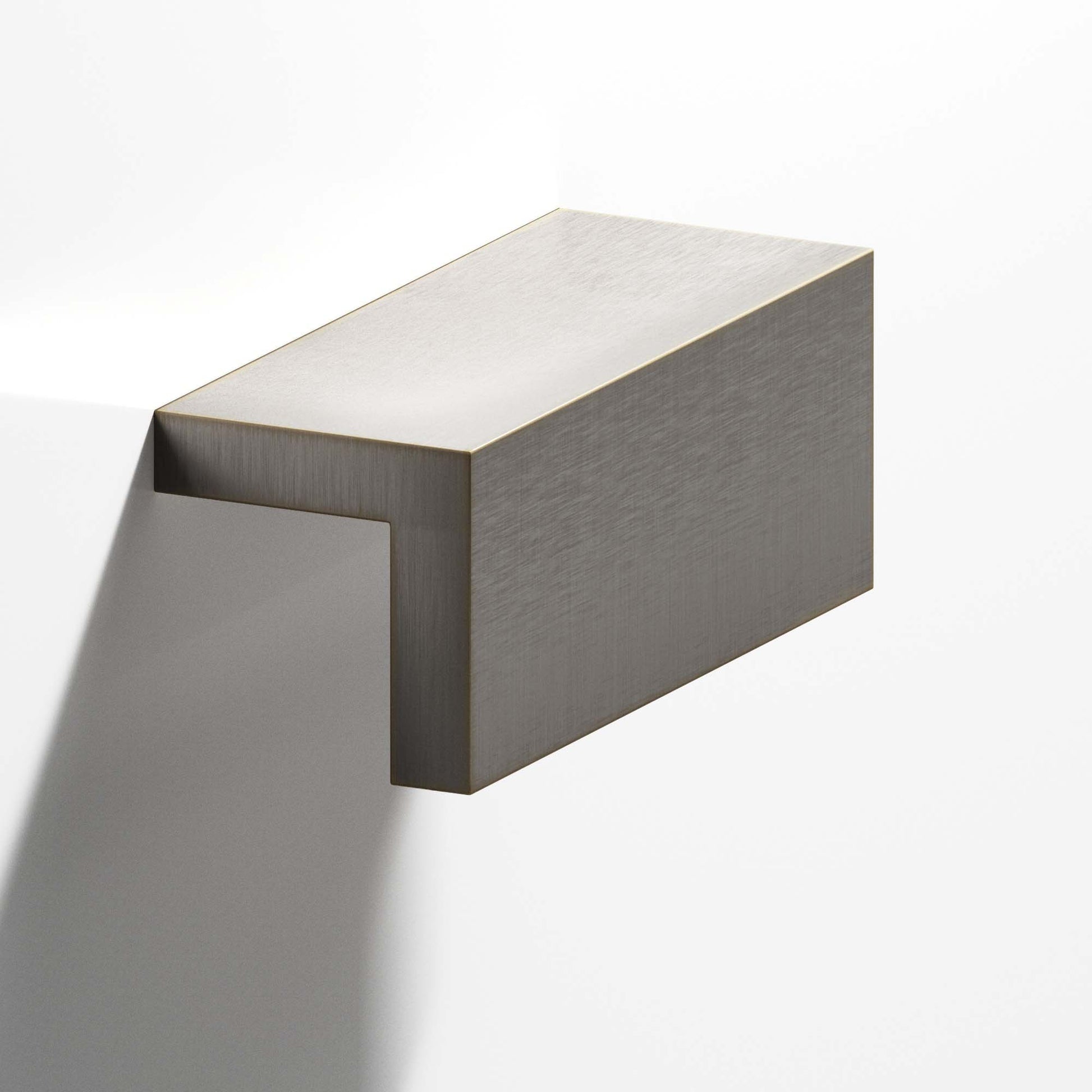 Colonial Bronze Series 712 1.5" L-Shaped Cabinet Edge Pull Pewter / 1.5"