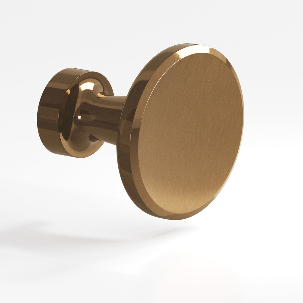 Colonial Bronze Series 151 1.0625" Round Cabinet Knob Light Statuary Bronze / 1.0625"