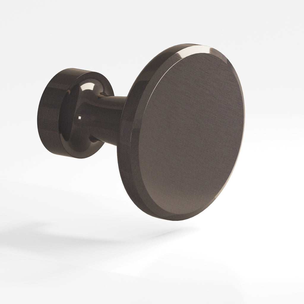 Colonial Bronze Series 152 1.25" Round Cabinet Knob Dark Statuary Bronze / 1.25"