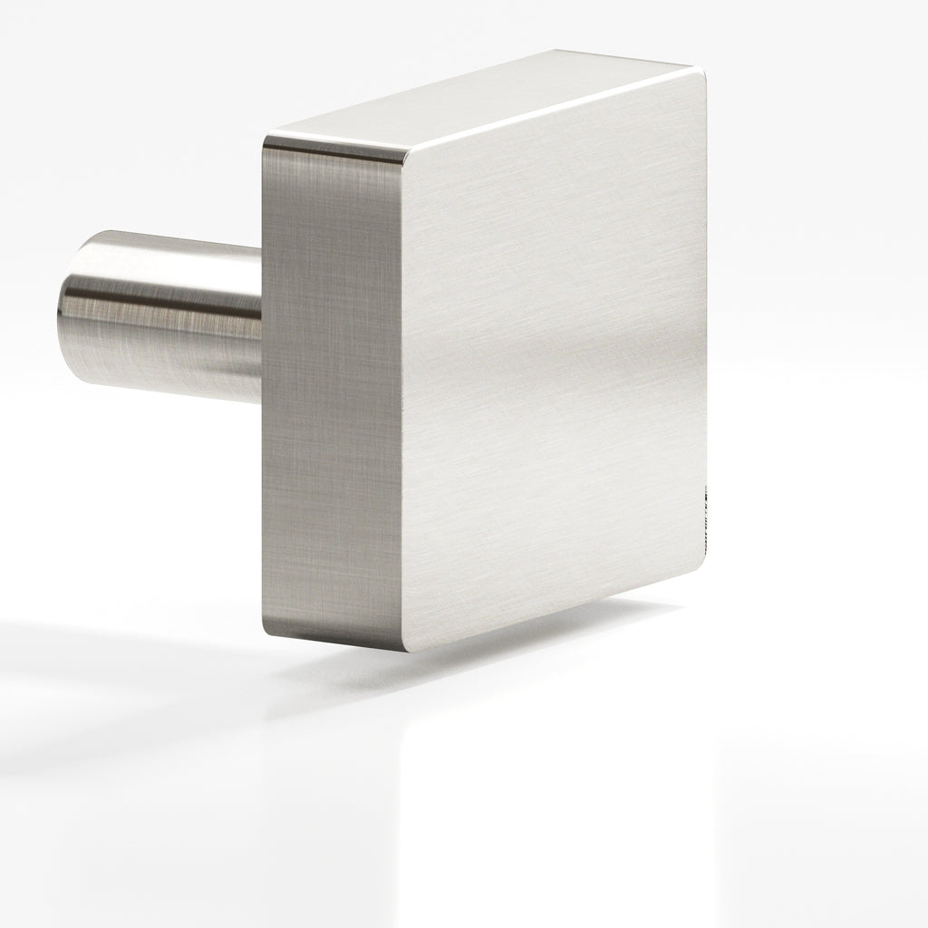Colonial Bronze Series 521 1.25" Square Cabinet Knob With Straight Post Satin Nickel / 1.25"