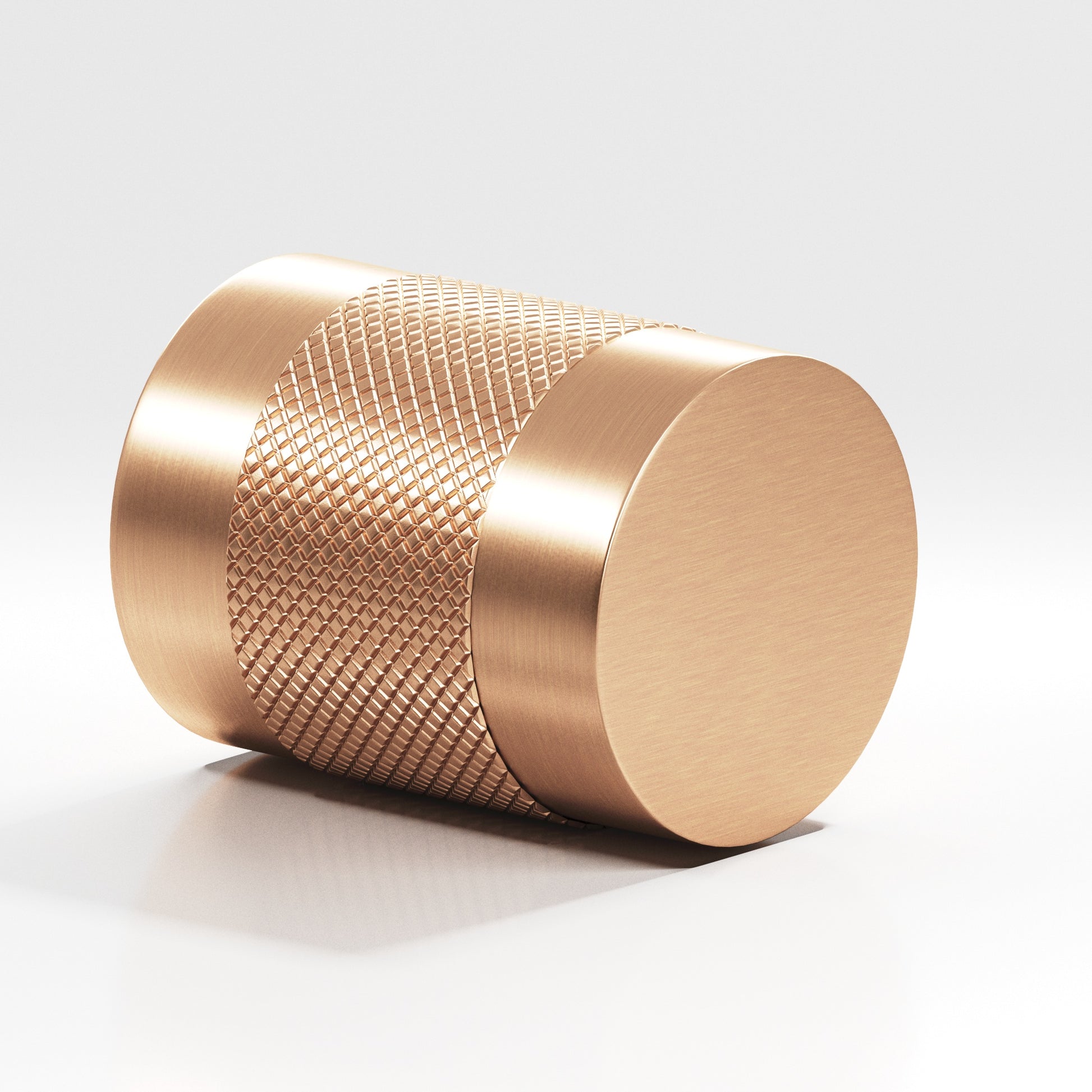 Colonial Bronze Series 560 .75" Round Diamond-Knurled Cabinet Knob Back-To-Back Shower Kit Satin Bronze / .75"