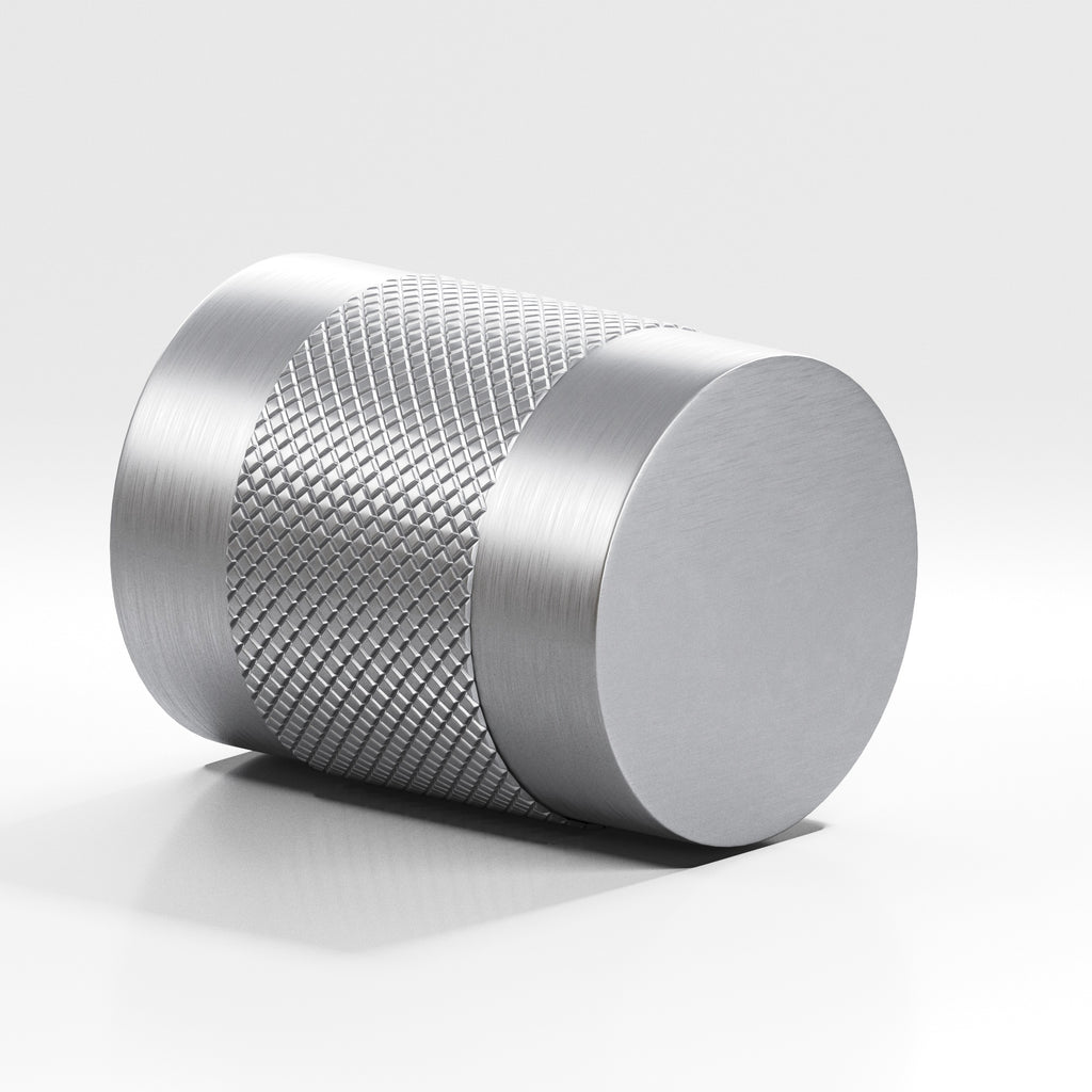 Colonial Bronze Series 560 .75" Round Diamond-Knurled Cabinet Knob Back-To-Back Shower Kit Matte Satin Chrome / .75"