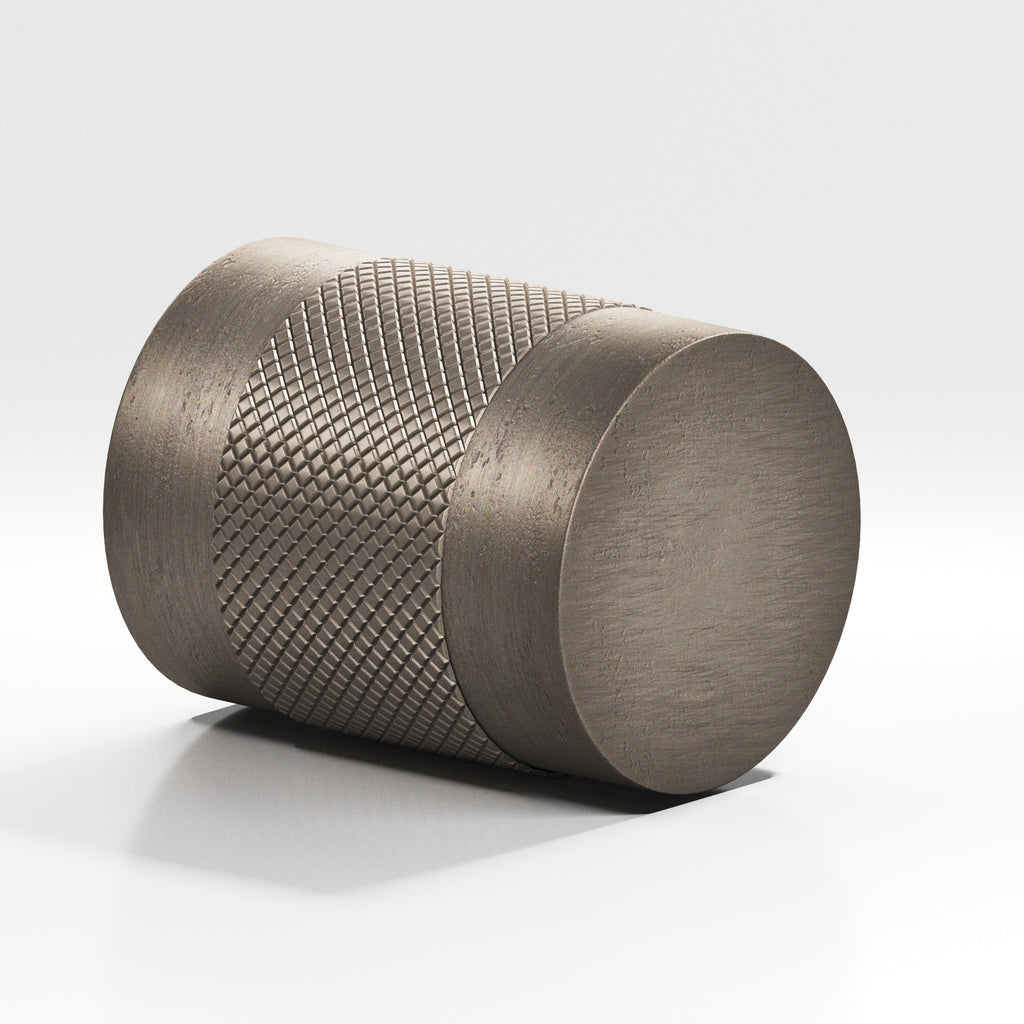 Colonial Bronze Series 560 .75" Round Diamond-Knurled Cabinet Knob Back-To-Back Shower Kit Distressed Pewter / .75"