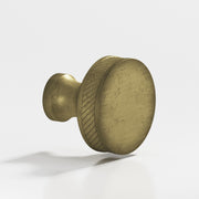 Colonial Bronze Series 577 1" Round Single-Knurled Sandwich Cabinet Knob Distressed Antique Brass / 1"