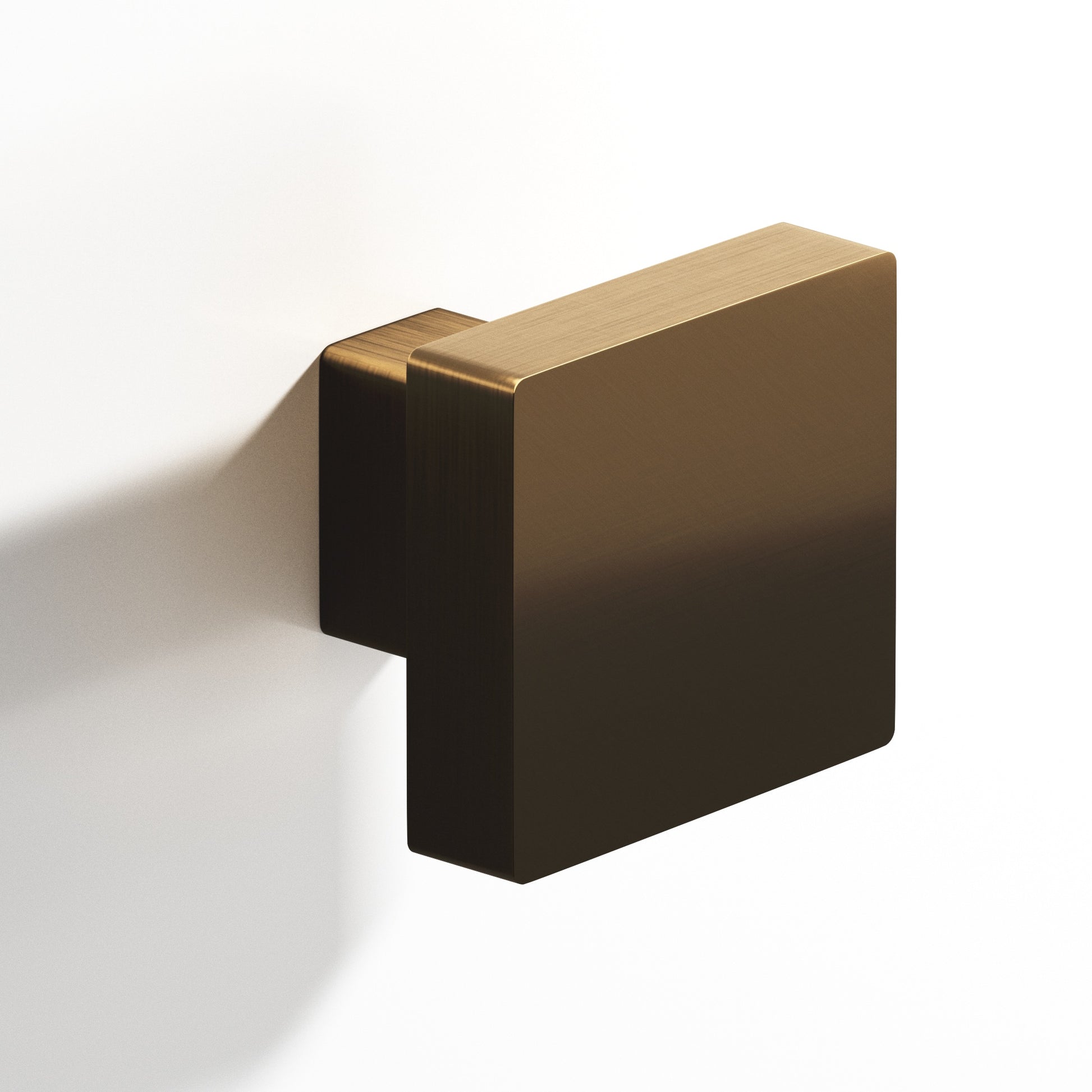 Colonial Bronze Series 749 1.5" Square Cabinet Knob With Rectangular Post Oil Rubbed Bronze / 1.5"