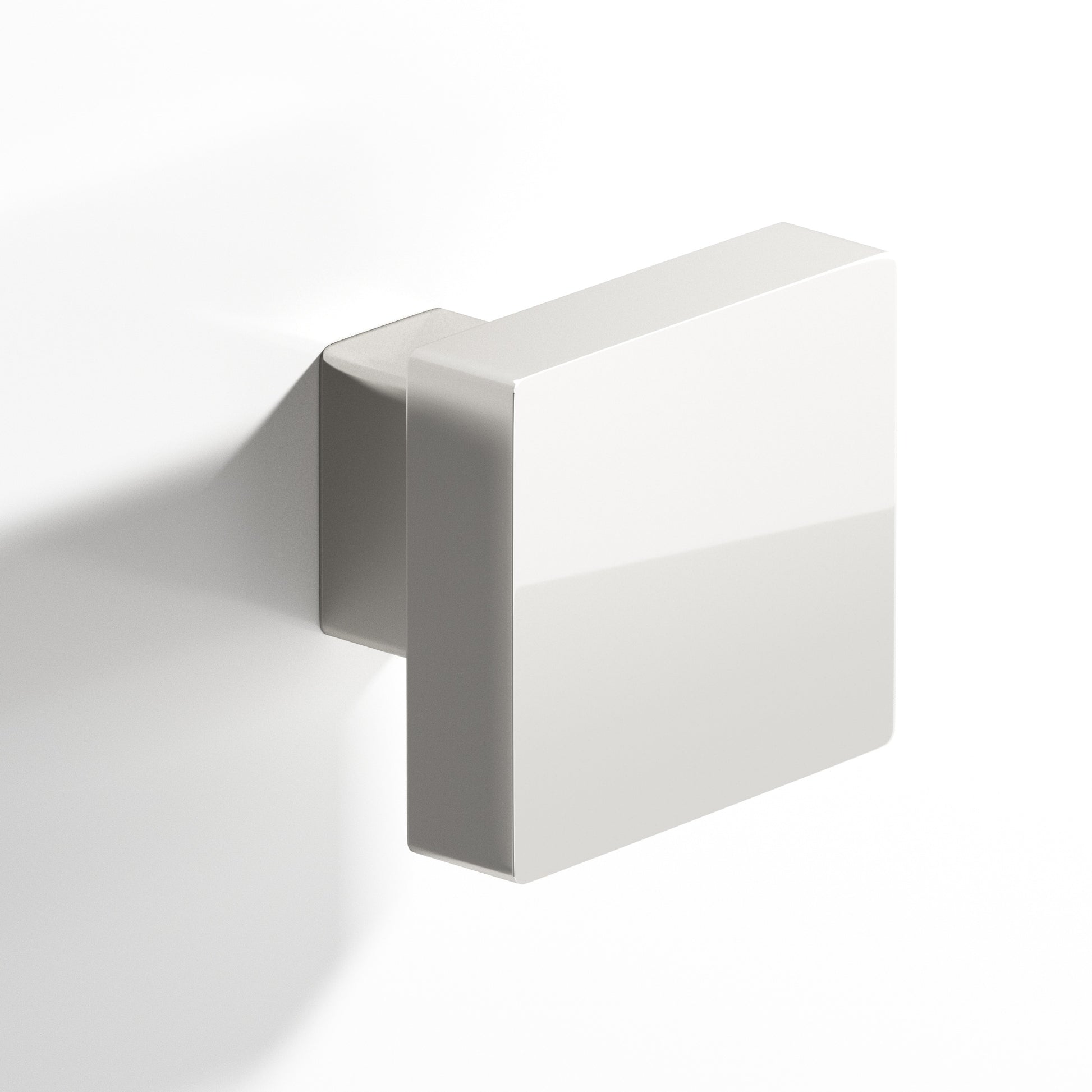 Colonial Bronze Series 749 1.5" Square Cabinet Knob With Rectangular Post Polished Nickel / 1.5"