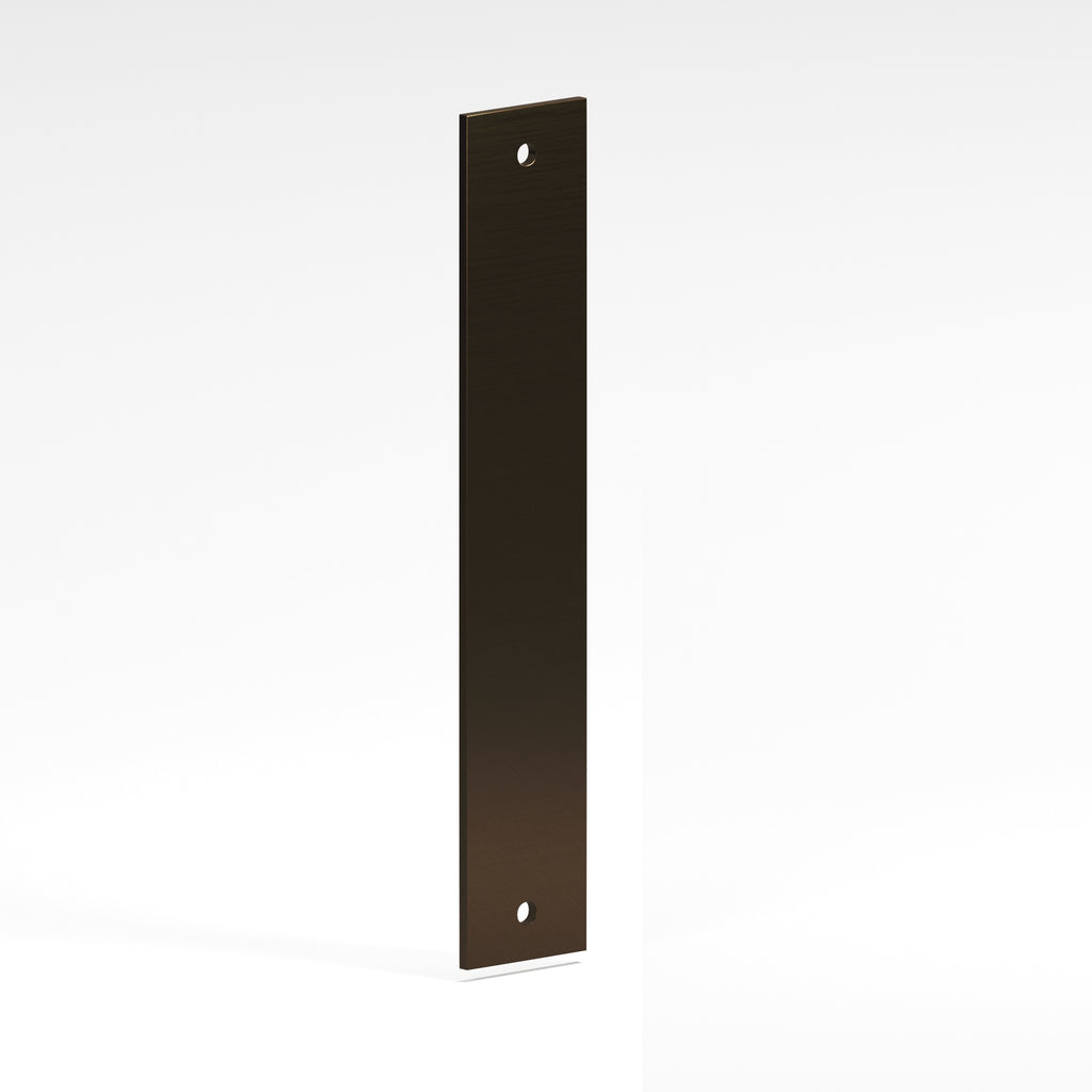 Colonial Bronze Series 9946 2.5" Rectangular Backplate Oil Rubbed Bronze / 2.5"