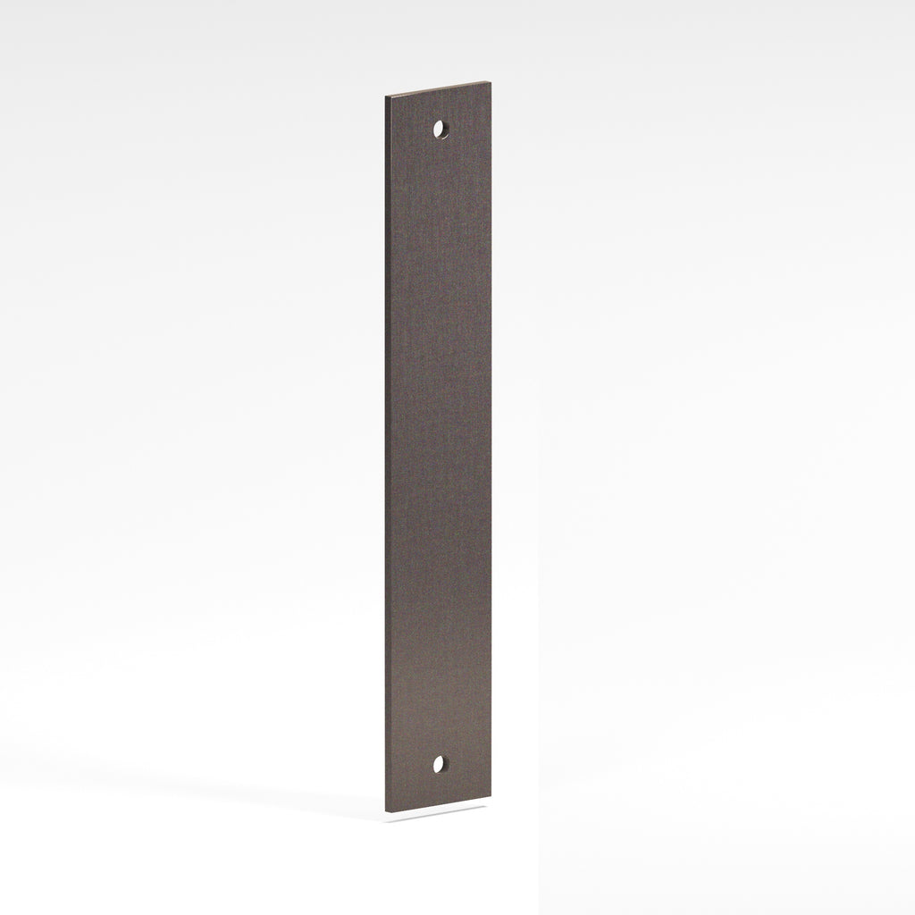 Colonial Bronze Series 9946 2.5" Rectangular Backplate Dark Statuary Bronze / 2.5"