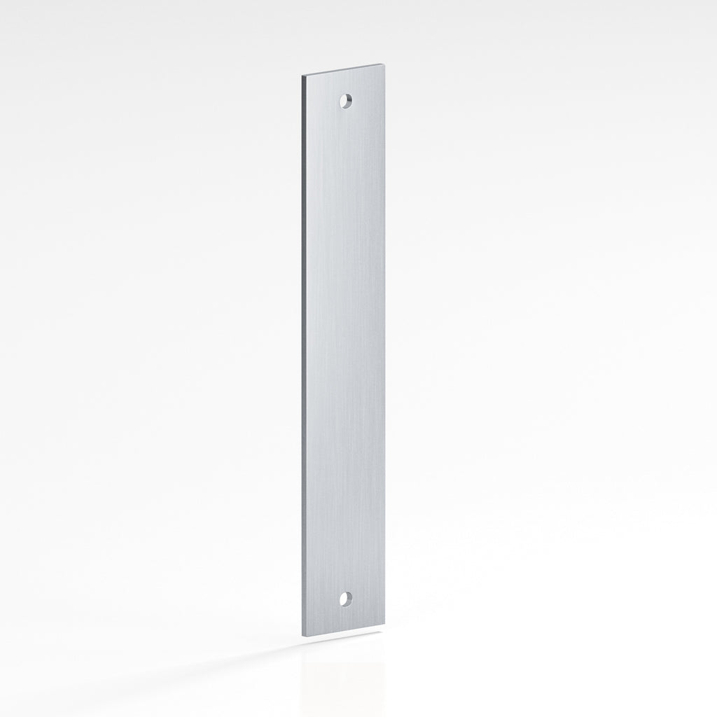 Colonial Bronze Series 9946 2.5" Rectangular Backplate Satin Chrome / 2.5"