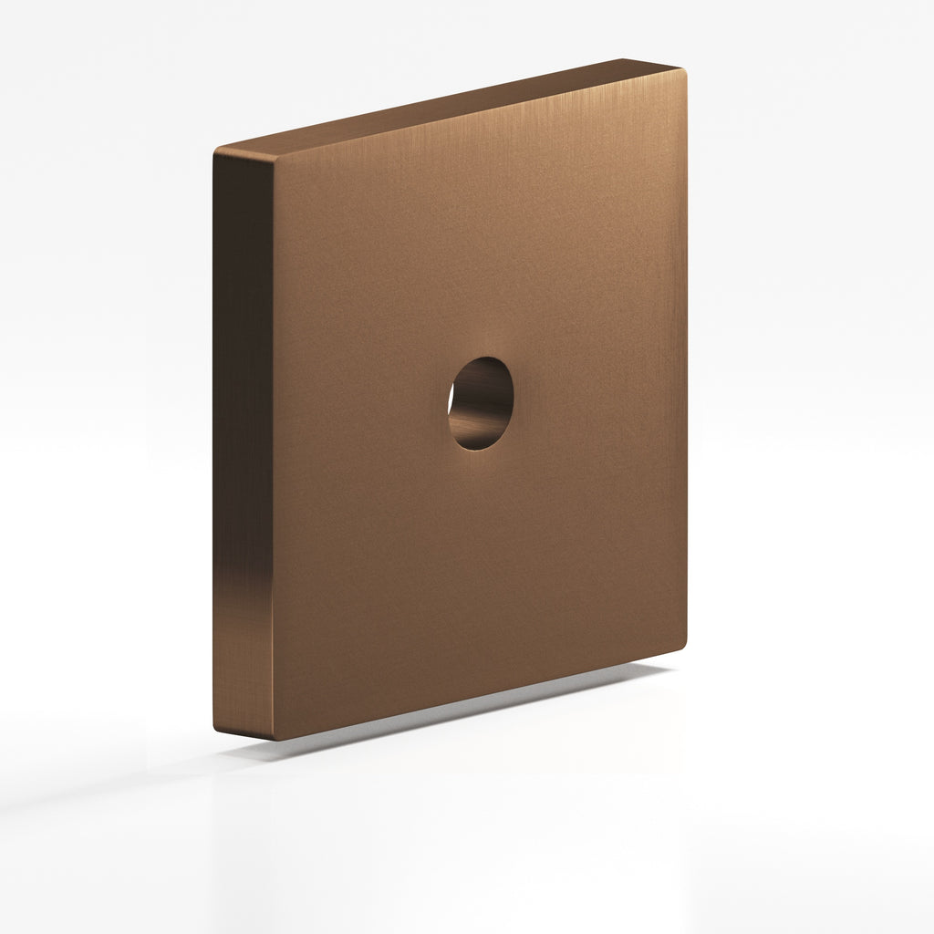 Colonial Bronze Series 9952 1.5" Square Backplate Matte Oil Rubbed Bronze / 1.5"