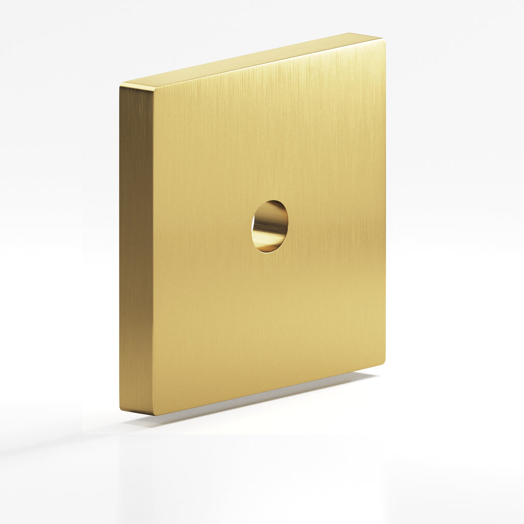 Colonial Bronze Series 9952 1.5" Square Backplate Satin Brass / 1.5"