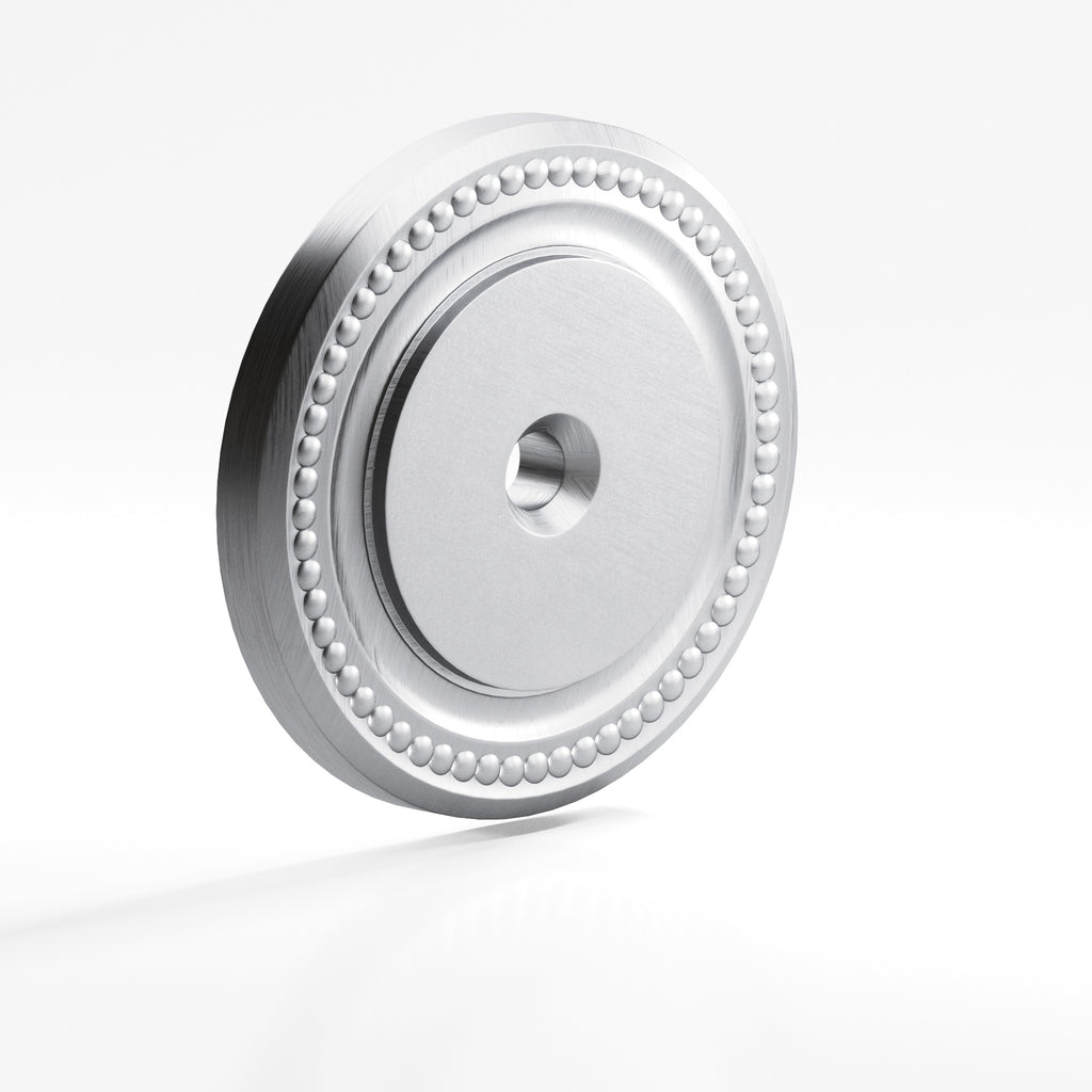 Colonial Bronze Series B9203 1.5" Round Grooved Backplate Matte Satin Chrome / 1.5"