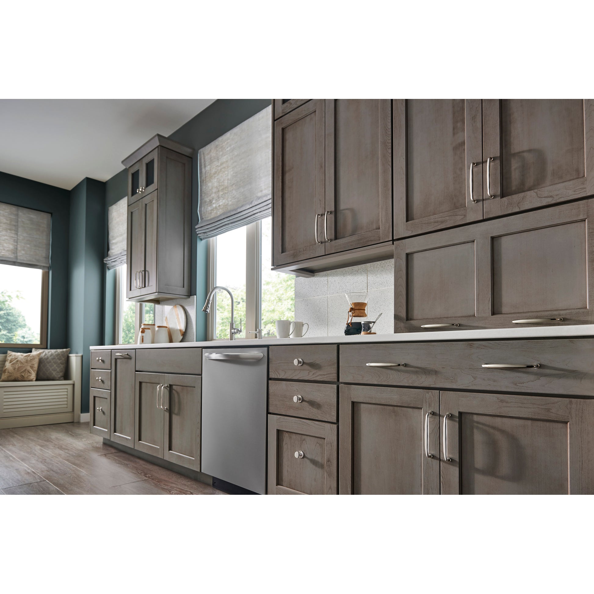 Victoria Knob by Top Knobs - New York Hardware