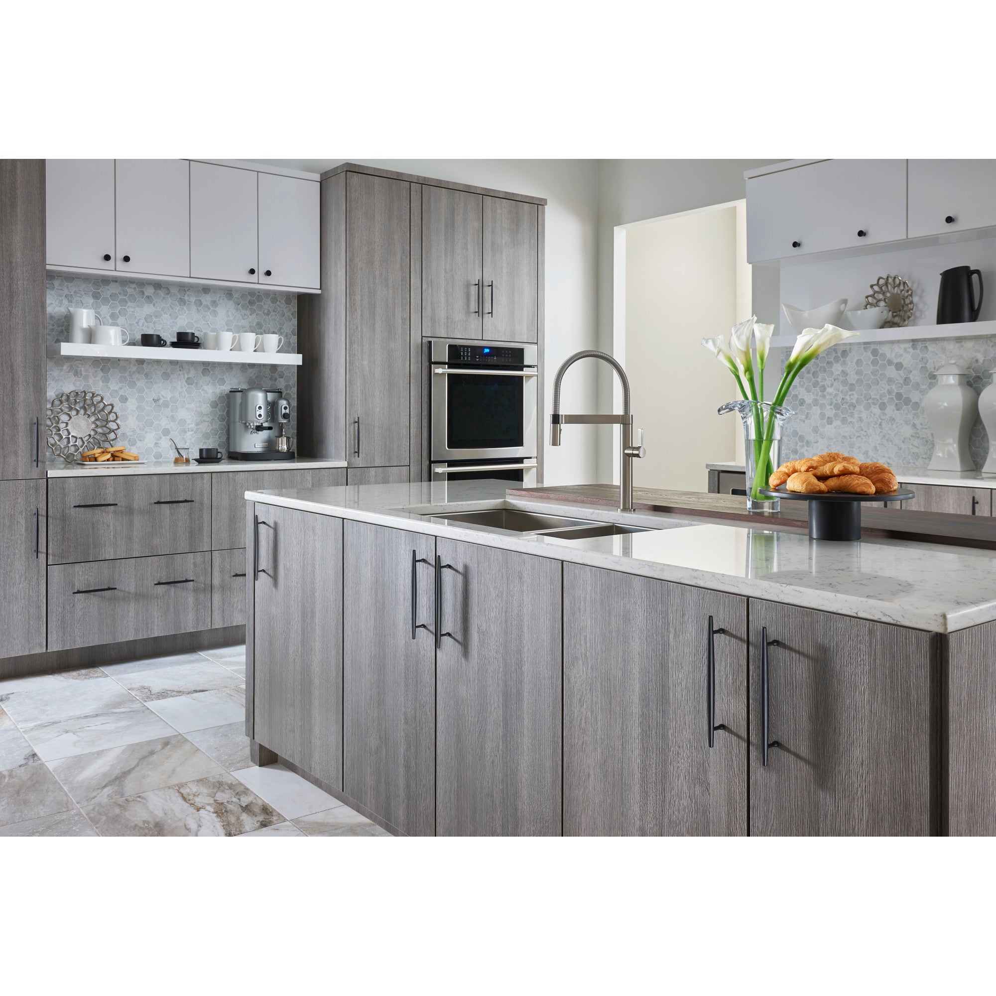 Allendale Pull by Top Knobs - Flat Black - New York Hardware