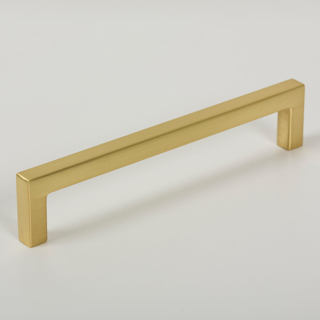 U - CC128L136mm Handle Brushed brass