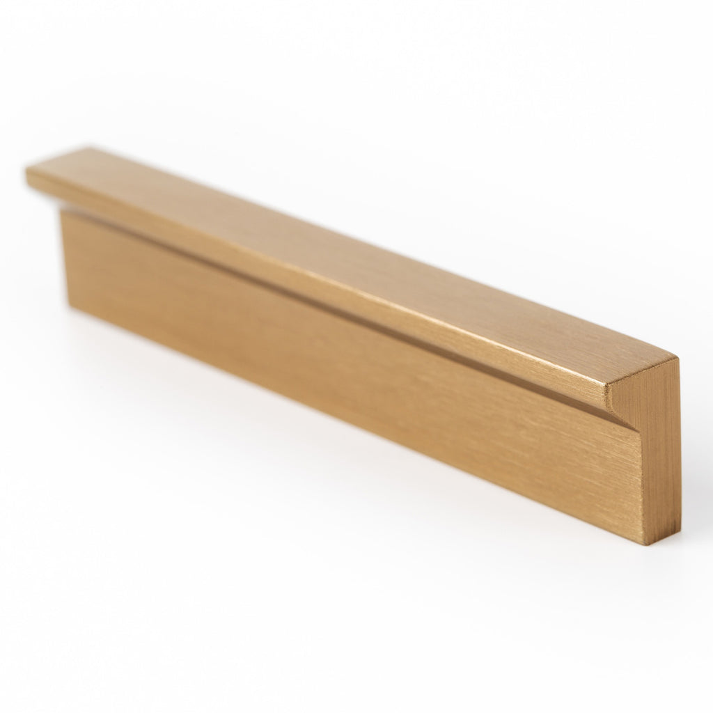 ANGLE - CC64L100mm Handle Brushed dark brass