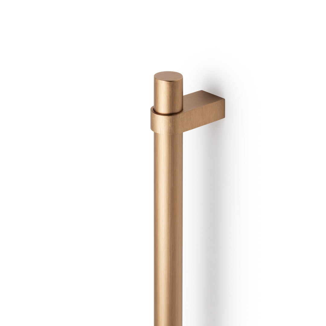 NOBB - CC1056L1108mm Handle Brushed brass cava