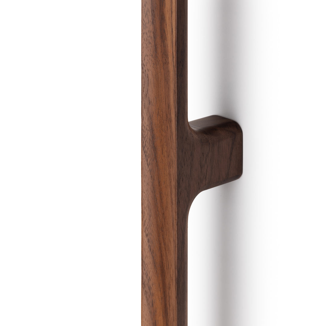 LUV WOOD - CC992L1026mm Handle Walnut