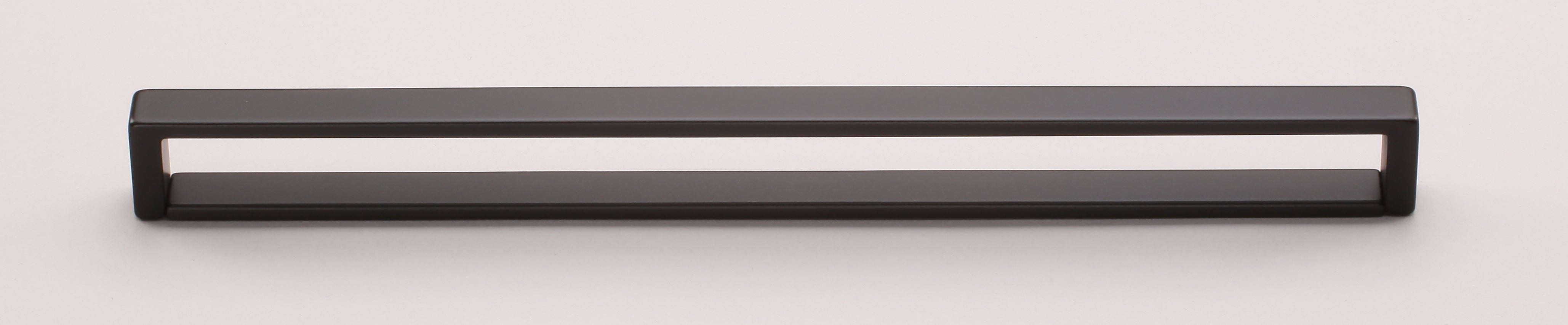 Manzoni Box Cabinet Pull