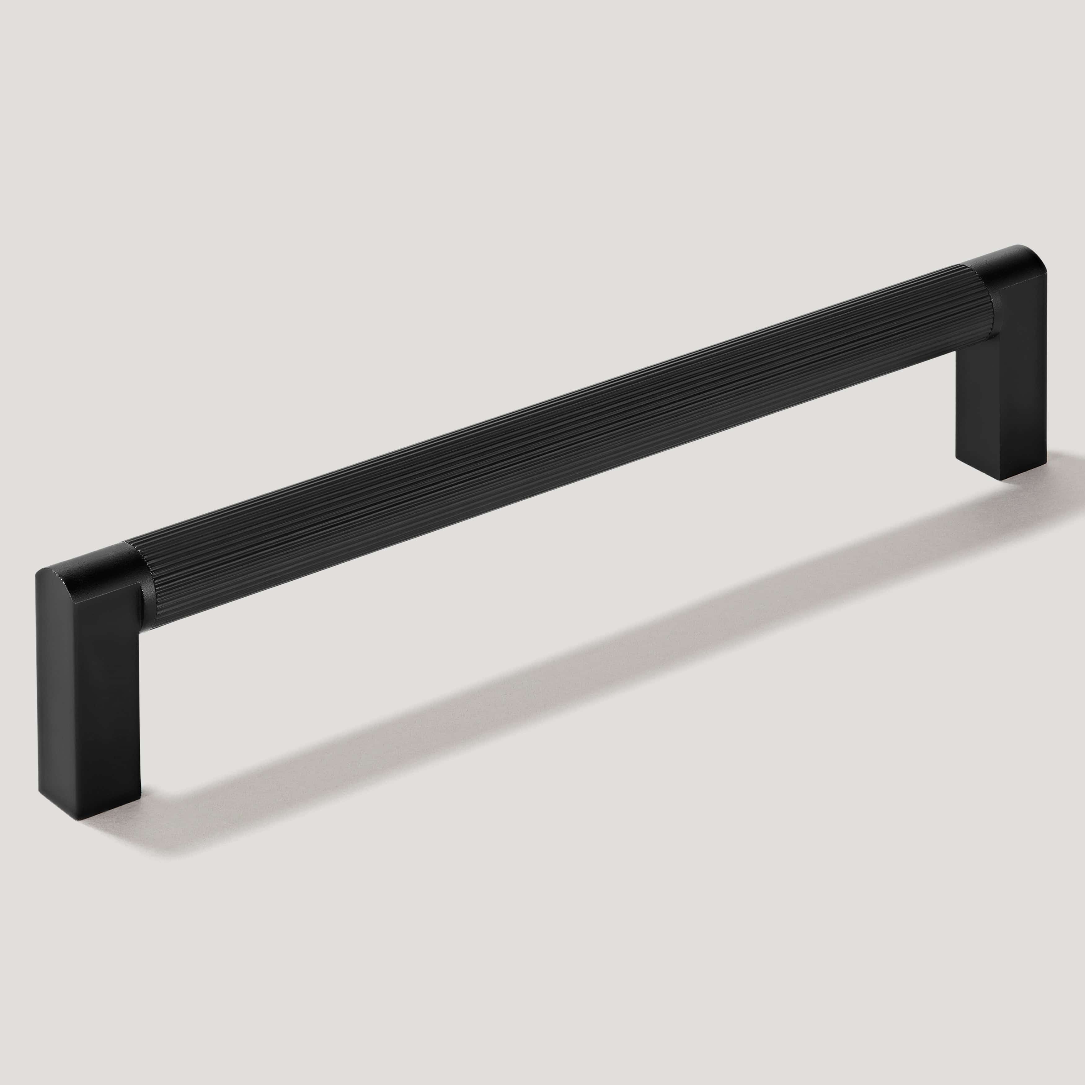 Plank BECKER Grooved D-Bar Pull