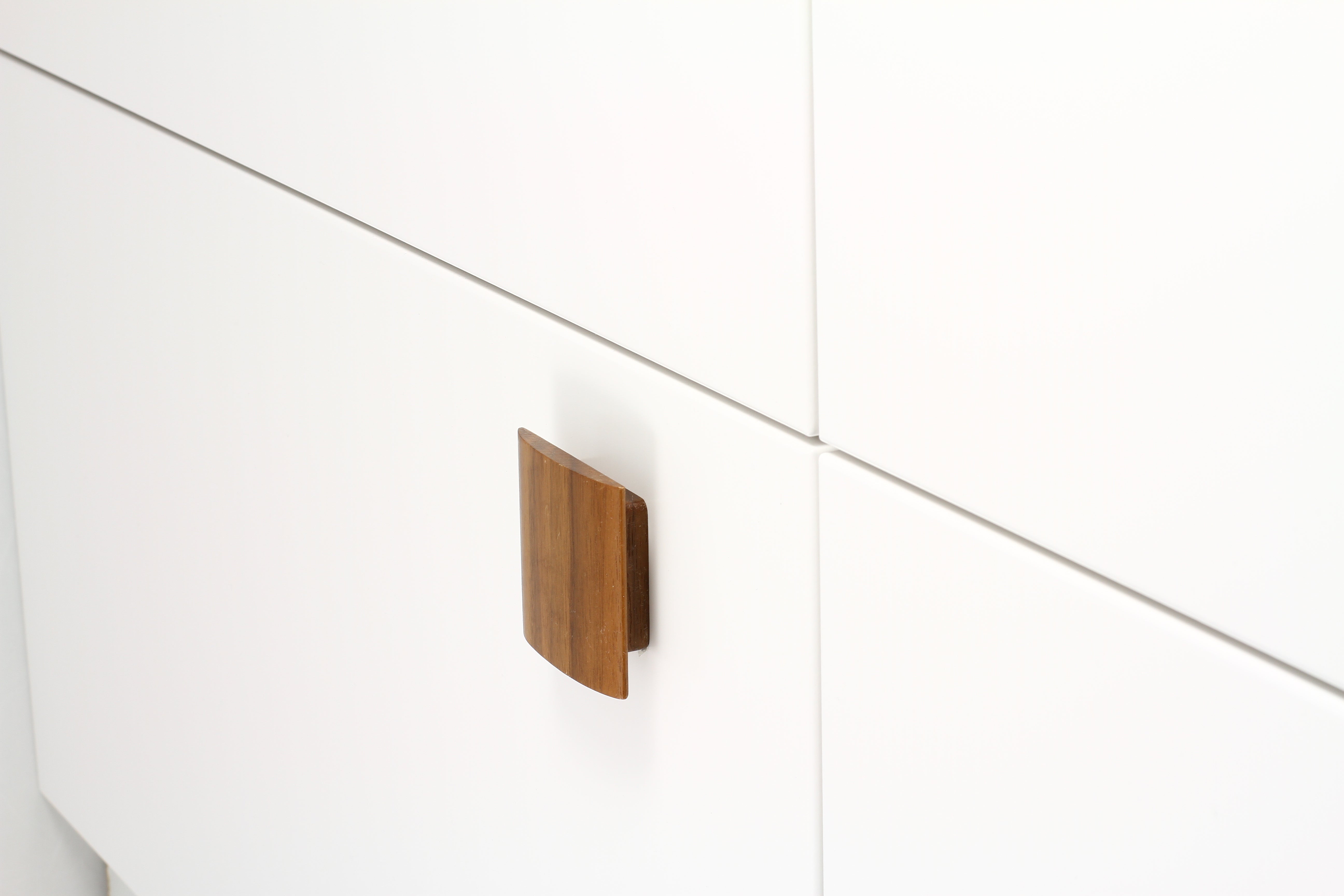 Manzoni Square Concave Designer Wood Cabinet Knob