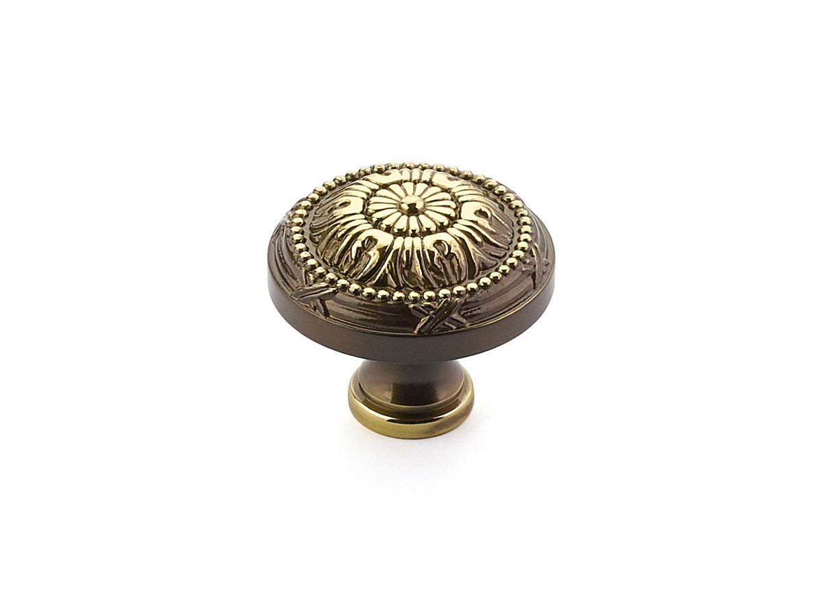 Versailles Knob by Schaub - Antique Light Polish - New York Hardware