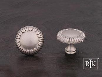 Large Petals @ Edge Knob 1 1/2" (38mm) - Pewter - New York Hardware Online